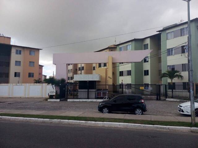 #126 - Apartamento para Venda em Barra dos Coqueiros - SE